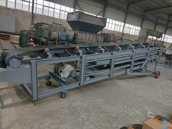 伸縮式皮帶輸送機